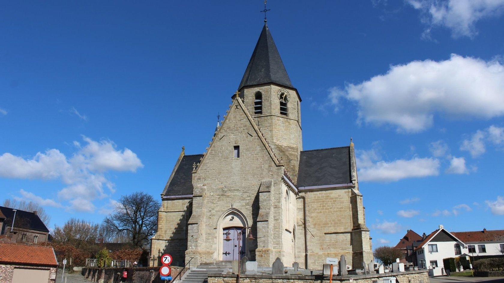 Sint-Jan-baptistkerk Nieuwenhove